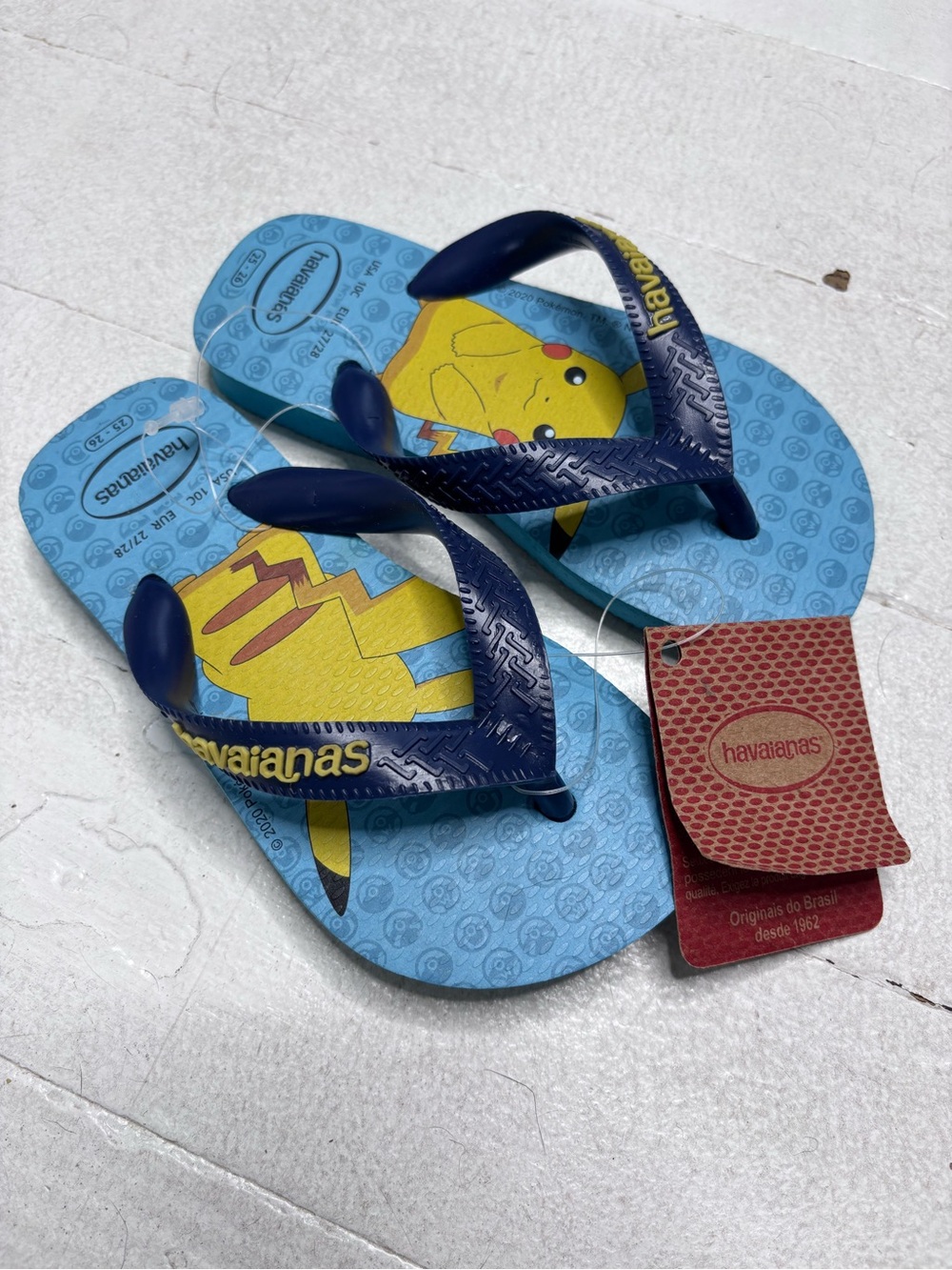 Havaianas Pokémon Pikachu Size 10 NWT